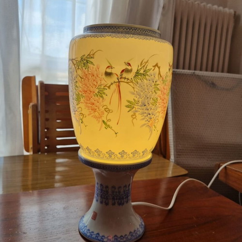 Jingdezhen PRoC porcelain lamp with birds eggshell used