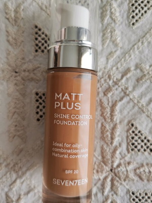 Make up Seventeen Matt Plus N09 Rich Tan new