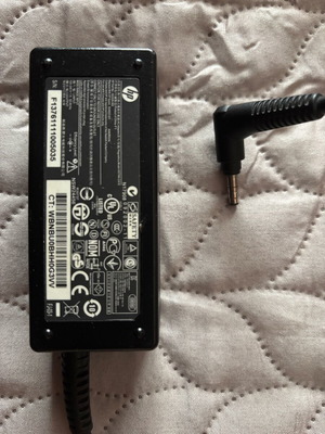 Laptop charger HP 40W 19.5V used