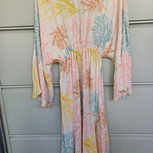 Oysho kimono like new with multicolor pastel print, size M