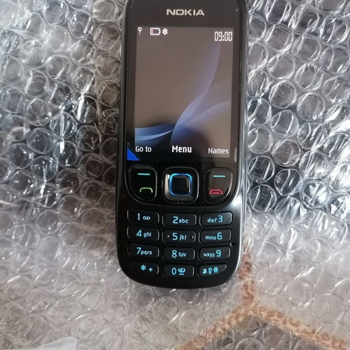 Nokia phone brand new, black, 16GB, up to 7.9 MP camera