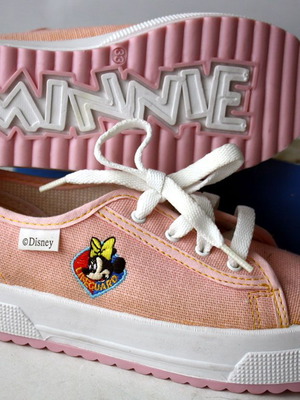 Vintage Disney Minnie Mouse Lifeguard girls' shoes size 33 new