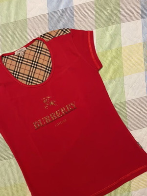 Burberry women's short-sleeve T-shirt new, red, size Large