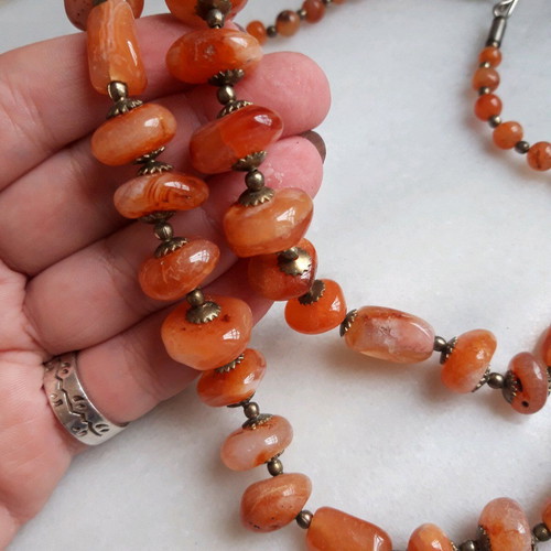 Necklace with semi-precious stones used, orange