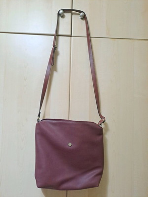 Thiros burgundy shoulder bag new