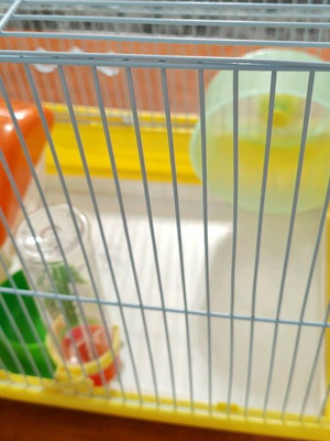 Hamster cage like new with full equipment and opening roof