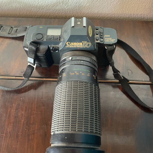 Canon T70 camera with unknown functionality