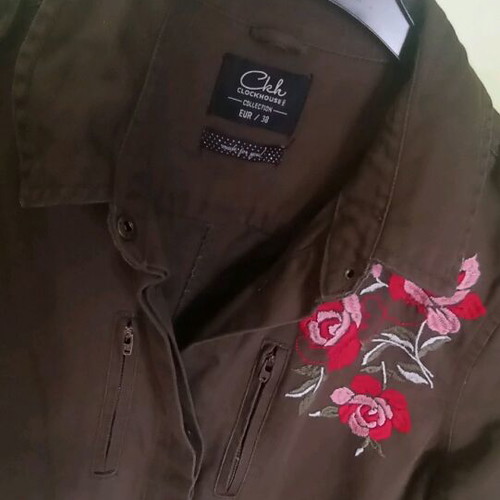 Clockhouse khaki jacket medium like new with waist drawstring