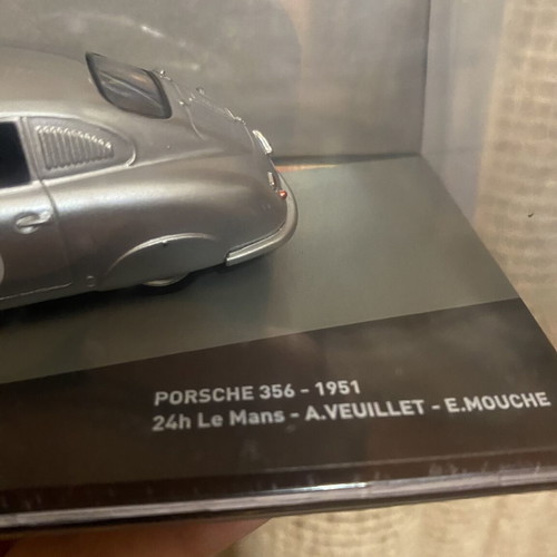 Porsche 356 1951 collectible model car like new