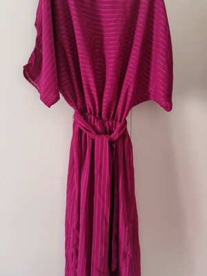 Dress simple like new, size M-L, pink and purple