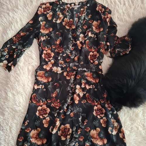 Clothes with Vero Moda, H&M, Emma James items