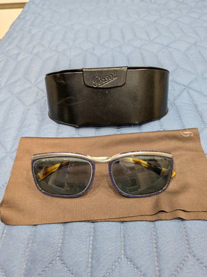 Persol Keywest II sunglasses like new, blue polarized lenses