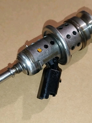AdBlue injector for Peugeot Citroen diesel new