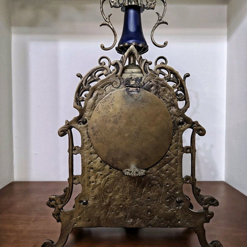 Blessing table clock made of solid bronze and porcelain like new