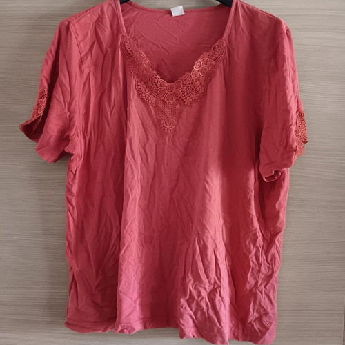 Women's short-sleeve blouse used, red, sizes L and XL