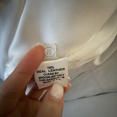 Vintage 90s leather coat Χουνταλας like new, white, size M