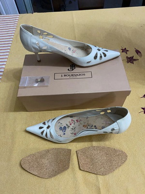 J. Bournazos leather pumps used, size 38, ivory color