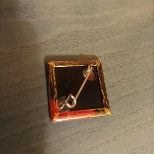 Square pin with design like new