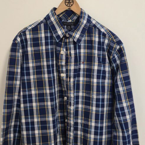 Tommy Hilfiger boys' long sleeve plaid shirt, size L (12-14 years)