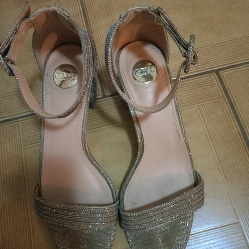 Exe gold sandals like new with low heel