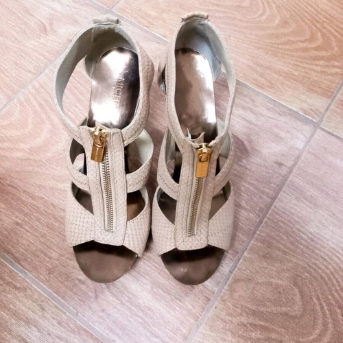 Michael Kors sandals used, leather, 8cm heel, size 38.5