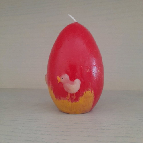Vintage Easter egg candle 10 cm like new