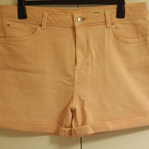 Marks & Spencer women's pink denim shorts size 16 like new