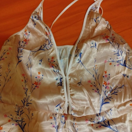 Pink powder romper pajama like new, size M