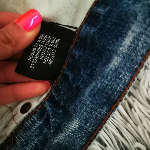 Moschino jean low-rise wide boyfriend fit like new, blue