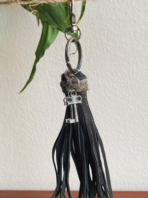 Handmade leather keychain new with tassels and silver keys