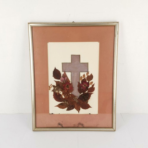 Frame with cross and flowers used