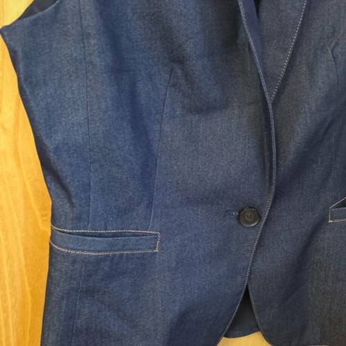 Denim vest like new, blue, size M