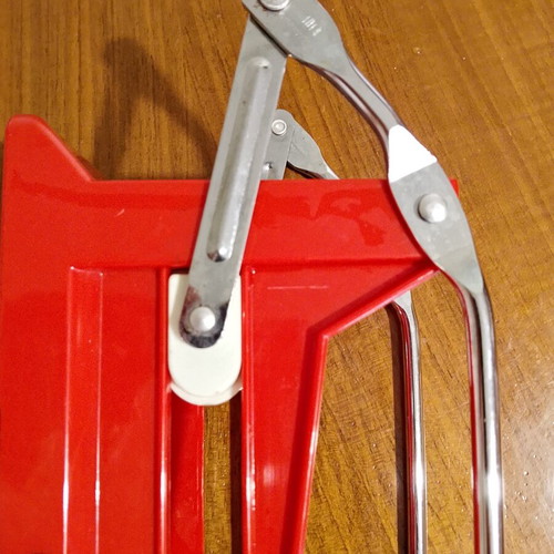 Manual potato and vegetable cutter like new