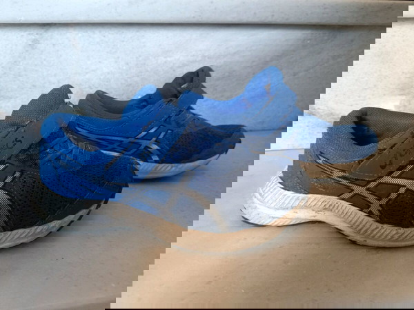 παιδικά asics 33,5