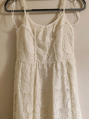 Short Lace Dress