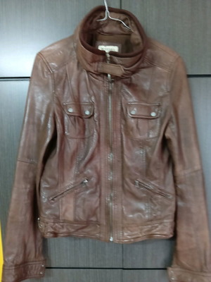 Ανδρικό δερμάτινο μπουφάν Bershka μεταχειρισμένο, καφέ, μέγεθος M