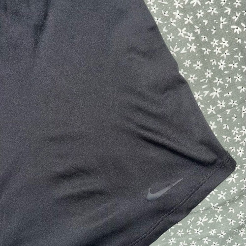 Nike Dri-FIT tank top women’s black, like new