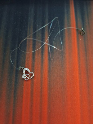 Necklace with fishing line and double heart new