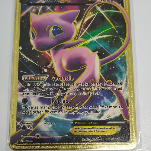 Pokémon Mew EX 2016 Gold Metal Card like new
