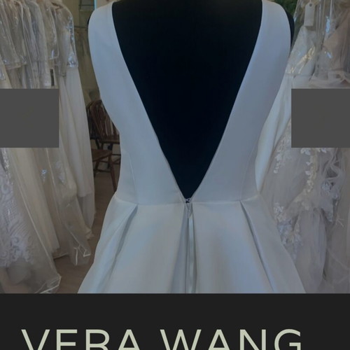 Vera Wang Wedding Dress like new, worn once, white, size L