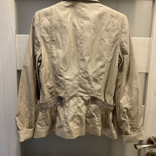 T-A-N-I women's tailored beige blazer like new, size BG 42 EU 36