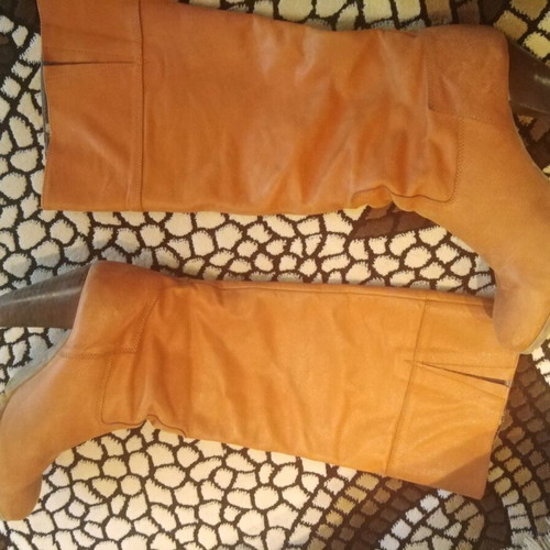 Camel leather boots used with lug sole and 7cm heel size 39