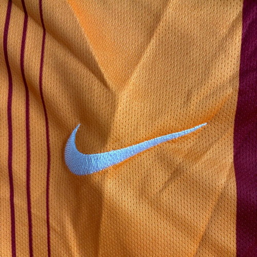 Nike Womens Galatasaray Home Football Shirt like new, season 2014-2015