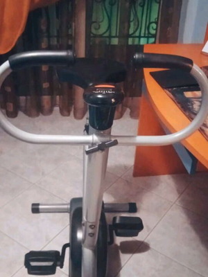 Static exercise bike like new