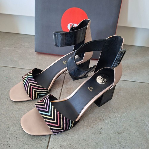 Exe sandals like new, size 40, beige multicolor