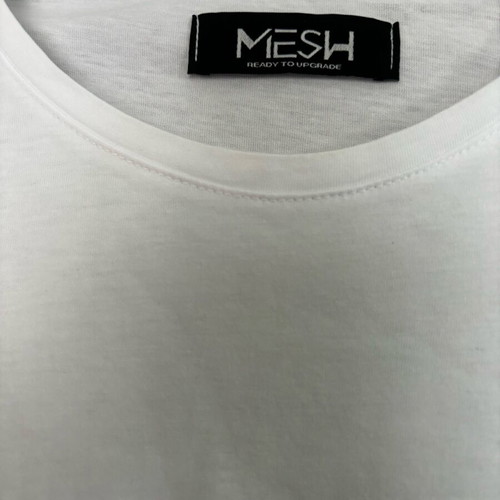 Mesh & Co men's t-shirt size M new, white with leaf print