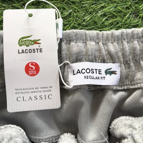 Lacoste shorts in excellent condition, size L