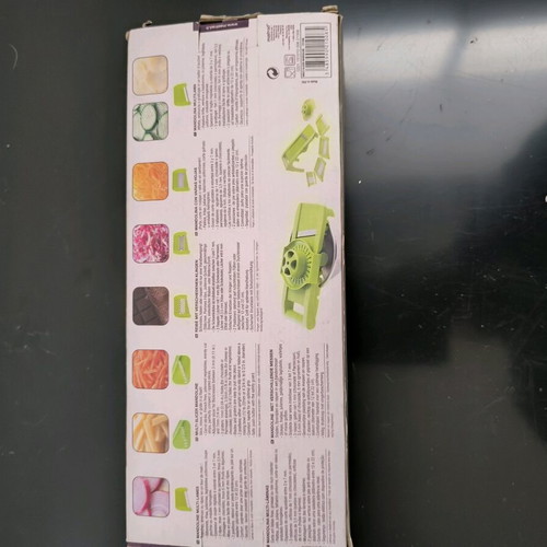 Mastrad Paris Mandoline slicer like new with multiple blades