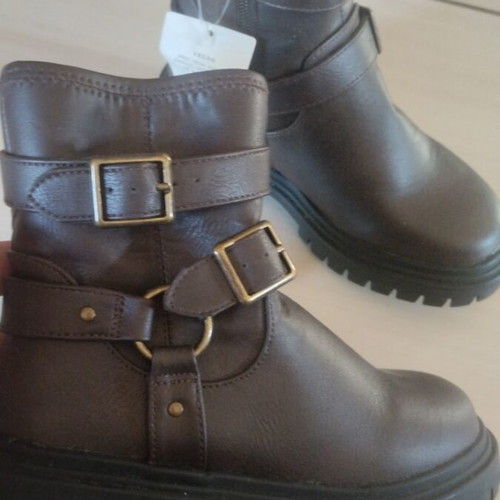 M&S Marcs and Spencer Brown Boots Size 30 New