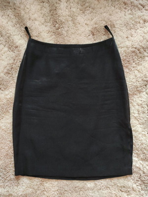 Toi&Moi medium skirt used in very good condition